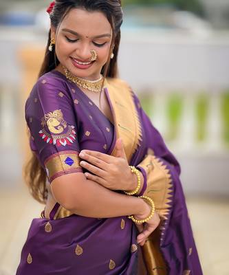 Wine silk blend saree with paithani rich weaved pallu and blouse 4