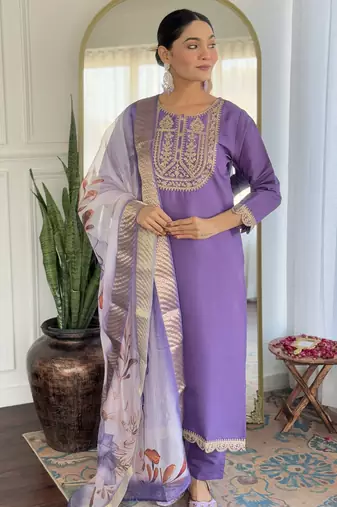 Lavender sequence embroidery viscos rayon kurta set with floral jacquard for women