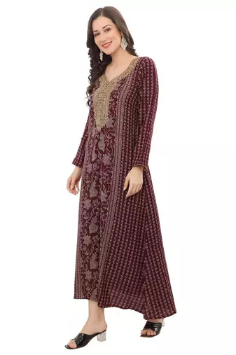 Floral printed a-line jalabiya with threadwork