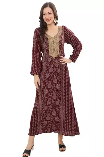 Floral printed a-line jalabiya with threadwork