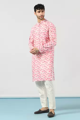 Pink cotton blend kurta pajama set for men with geometric print