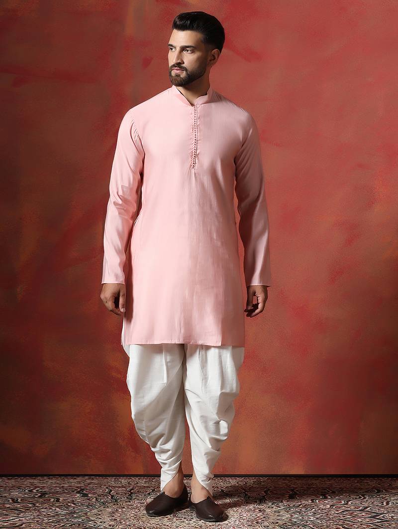 Peach cotton blend kurta for men with solid print