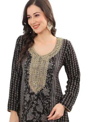A line dress with golden jari thread work Embroidery 1