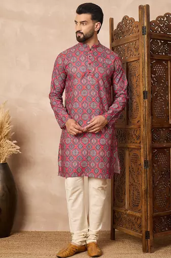 Red cotton blend kurta for men with printed design