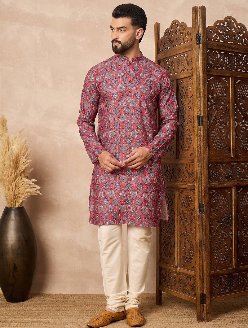Red cotton blend kurta for men with printed design
