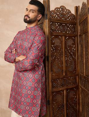Red cotton blend kurta for men with printed design 5