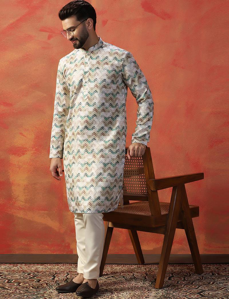 Green cotton blend kurta for men with printed design