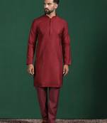 Red bangalore silk kurta for men with embroidered work