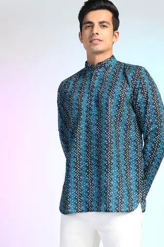 Blue cotton blend short kurta for men with printed design