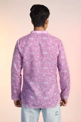 Pink cotton blend short kurta for men with printed design