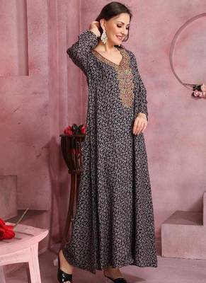 Multicolor thread embroidery A-Line Jalabiya on fancy printed fabric 4