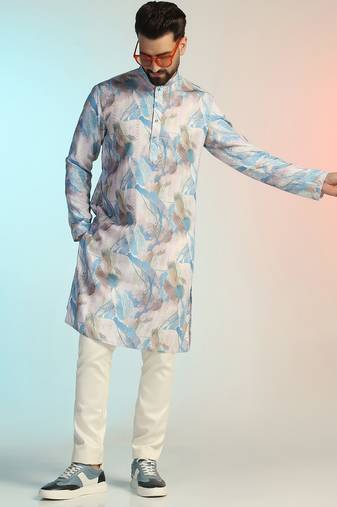 Blue cotton blend kurta for men with printed design