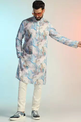 Blue cotton blend kurta for men with printed design