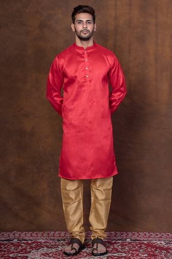 Red dupion kurta for men with solid print