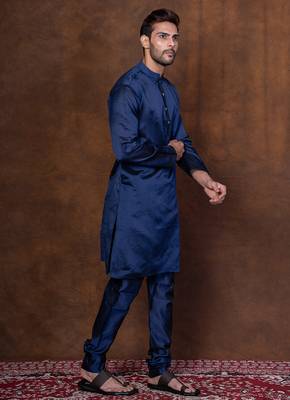 Navy blue dupion kurta for men with solid print 2