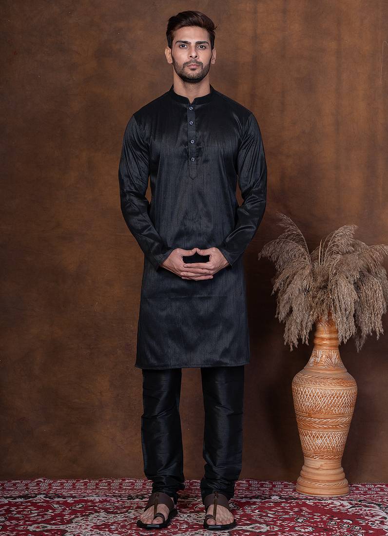 Black dupion kurta for men with solid print