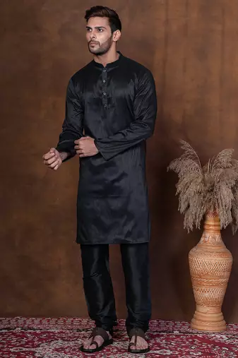 Black dupion kurta for men with solid print