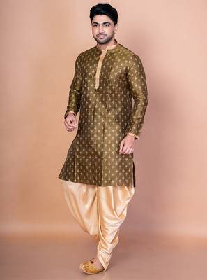 Green dupion kurta for men with embroidered work 3