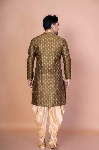 Green dupion kurta for men with embroidered work