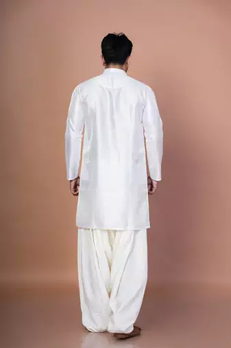 White bangalorian silk kurta patiala set for men with embroidery work