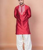 Red cotton blend kurta patiala set for men with embellished work