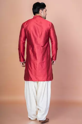 Red cotton blend kurta patiala set for men with embellished work