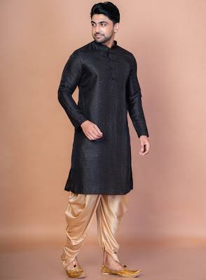 Black bangalorian silk kurta for men with embroidery work 3