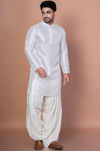 White bangalorian silk kurta for men with embroidery work