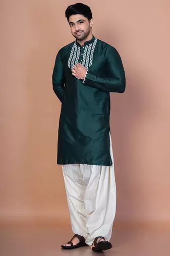 Green cotton blend kurta for men with embellished work