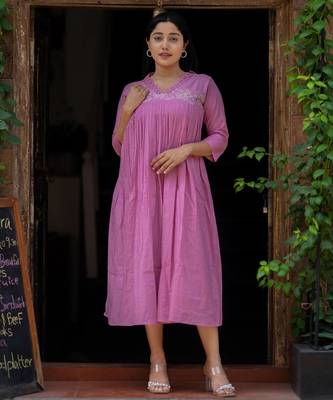 Pink Cotton kurti designed with floral embroidery 2