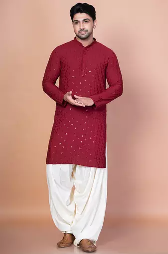 Red cotton blend kurta for men with embroidery work