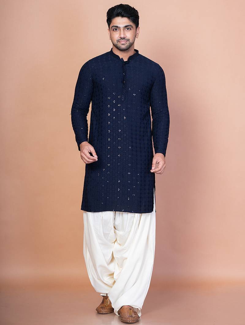 Navy blue cotton blend kurta for men with embroidery work