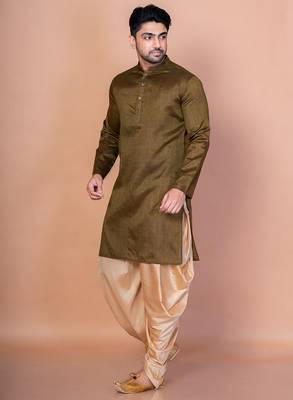 Olive banarasi silk kurta for men with solid design 3