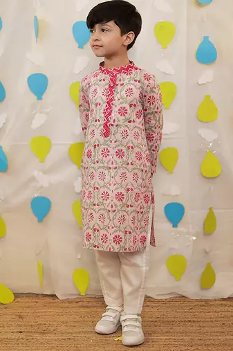 Pink embroidered cotton kurta pyjama