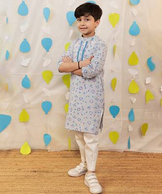 Blue embroidered cotton kurta pyjama 1