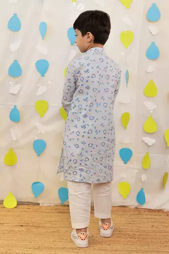 Blue embroidered cotton kurta pyjama