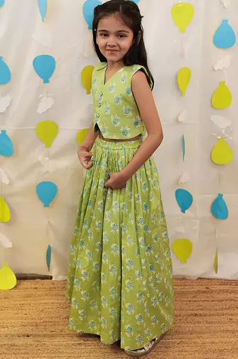 Green embroidered cotton co ord set