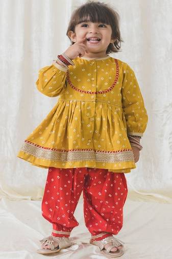 Yellow printed cotton kurta pyjama