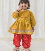 Yellow printed cotton kurta pyjama