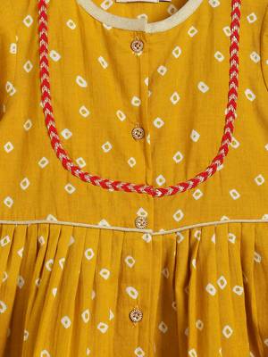 Yellow printed cotton kurta pyjama 4