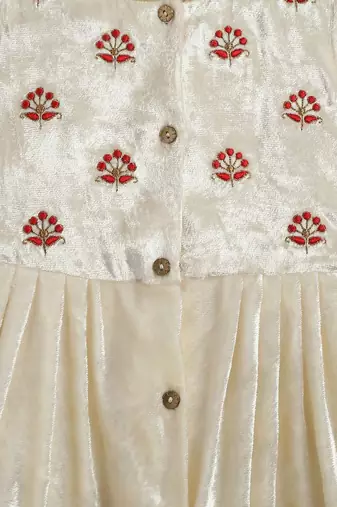 Cream embroidered viscose kurta pyjama