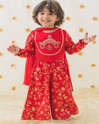 Red embroidered cotton 3 piece co ord set 1