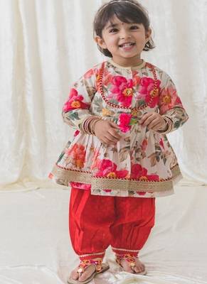 Cream printed cotton kurta pyjama 4