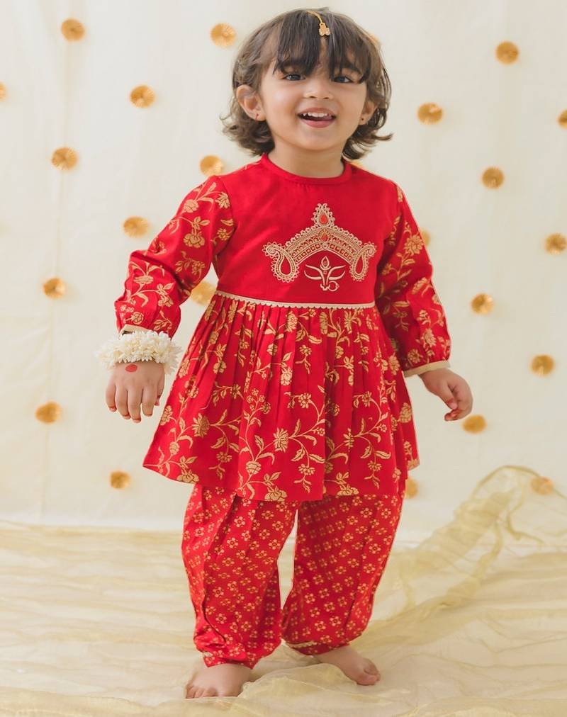 Red embroidered cotton kurta pyjama