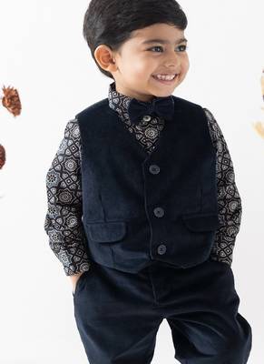 Blue plain cotton waistcoat with bow tie 1