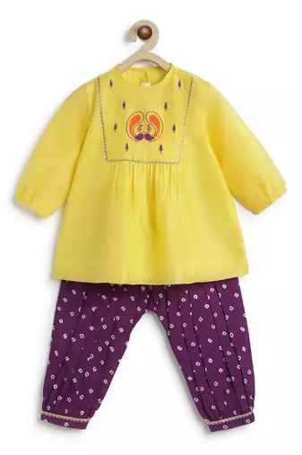 Yellow embroidered chanderi kurta pyjama