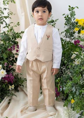 Beige embroidered cotton waistcoat set 1