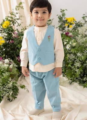 Blue embroidered cotton waistcoat set 1