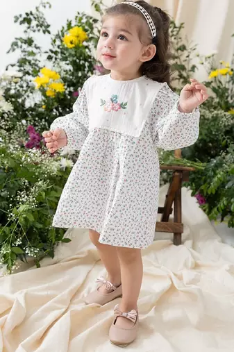 White embroidered cotton co ord set