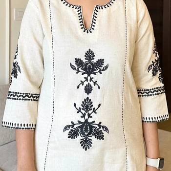 Off White Embroidered South Cotton Kurta and Pant Set 4